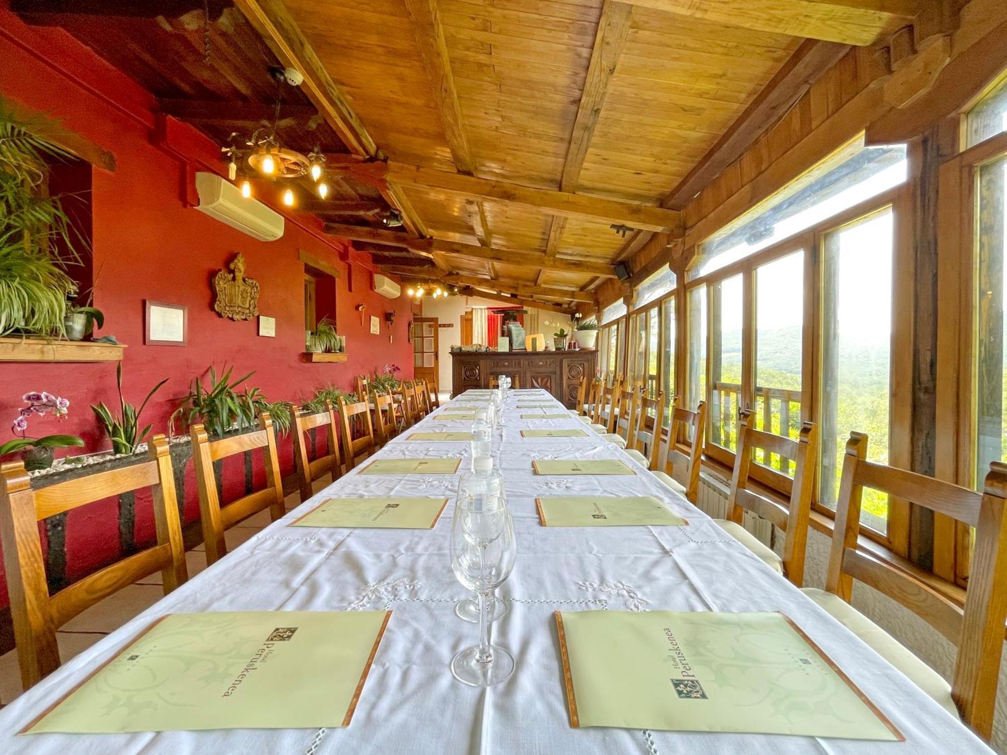 Hotel Peruskenea 자운사라스 외부 사진