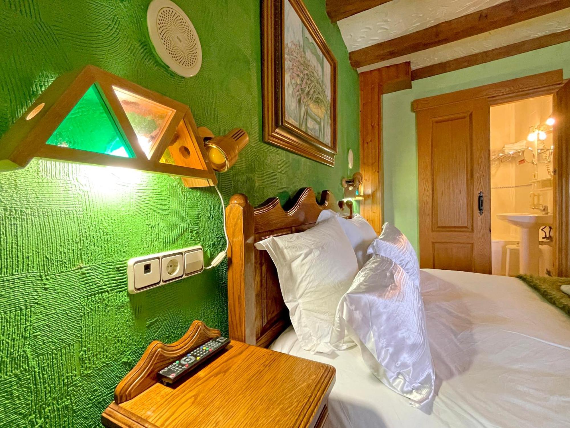 Hotel Peruskenea 자운사라스 외부 사진